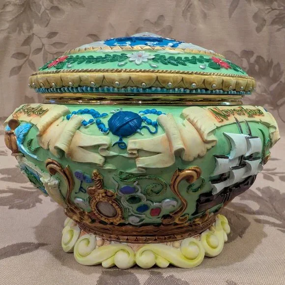 Disney 1951 Tinker Bell Neverland "You Can Fly" Music Box, Gently Used! - Picture 3 of 10